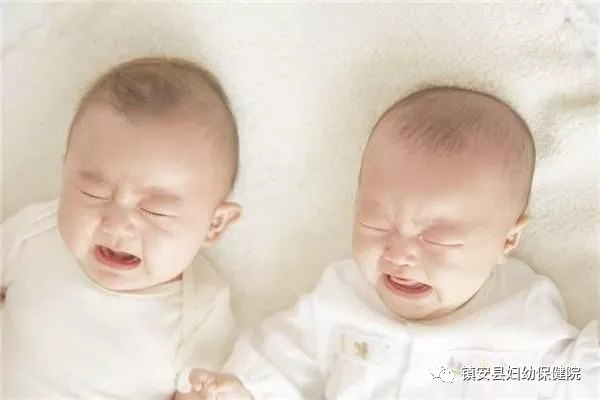 婴儿突发性尖叫，婴儿偶尔发出尖叫声 
