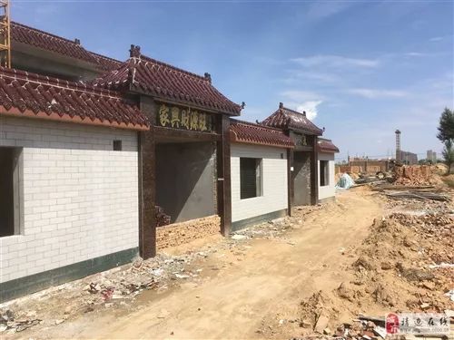 辉县独家独院别墅出租，辉县低价出售独院 